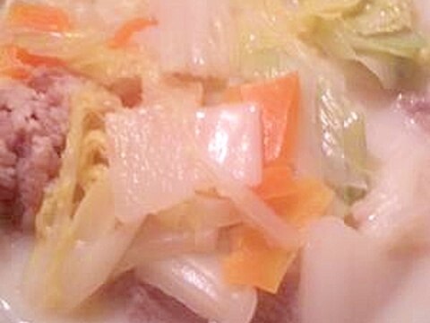 白菜と牛肉のミルクスープパスタ
